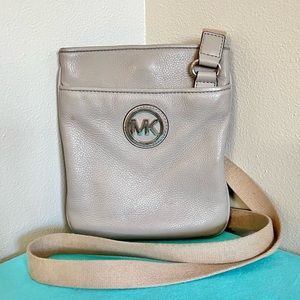Michael Kors, gray pebbled leather crossbody